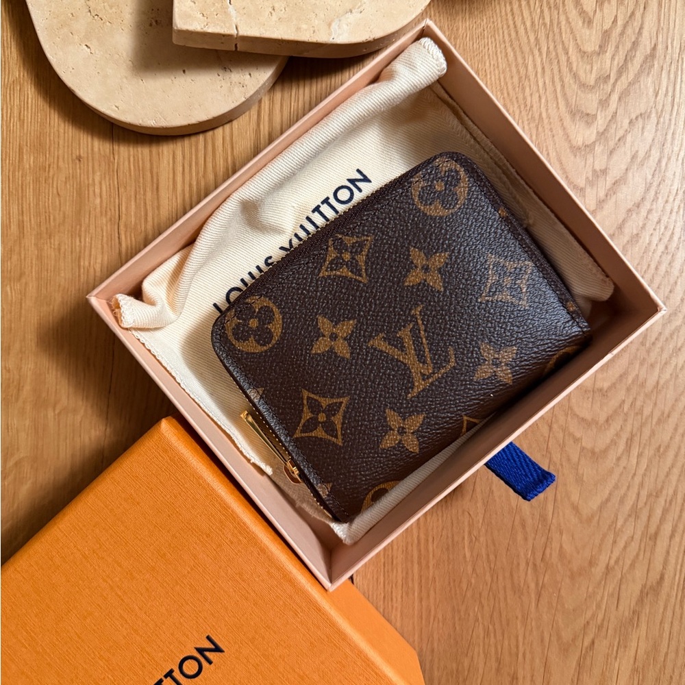 Louis Vuitton Zippy Coin Wallet Monogram